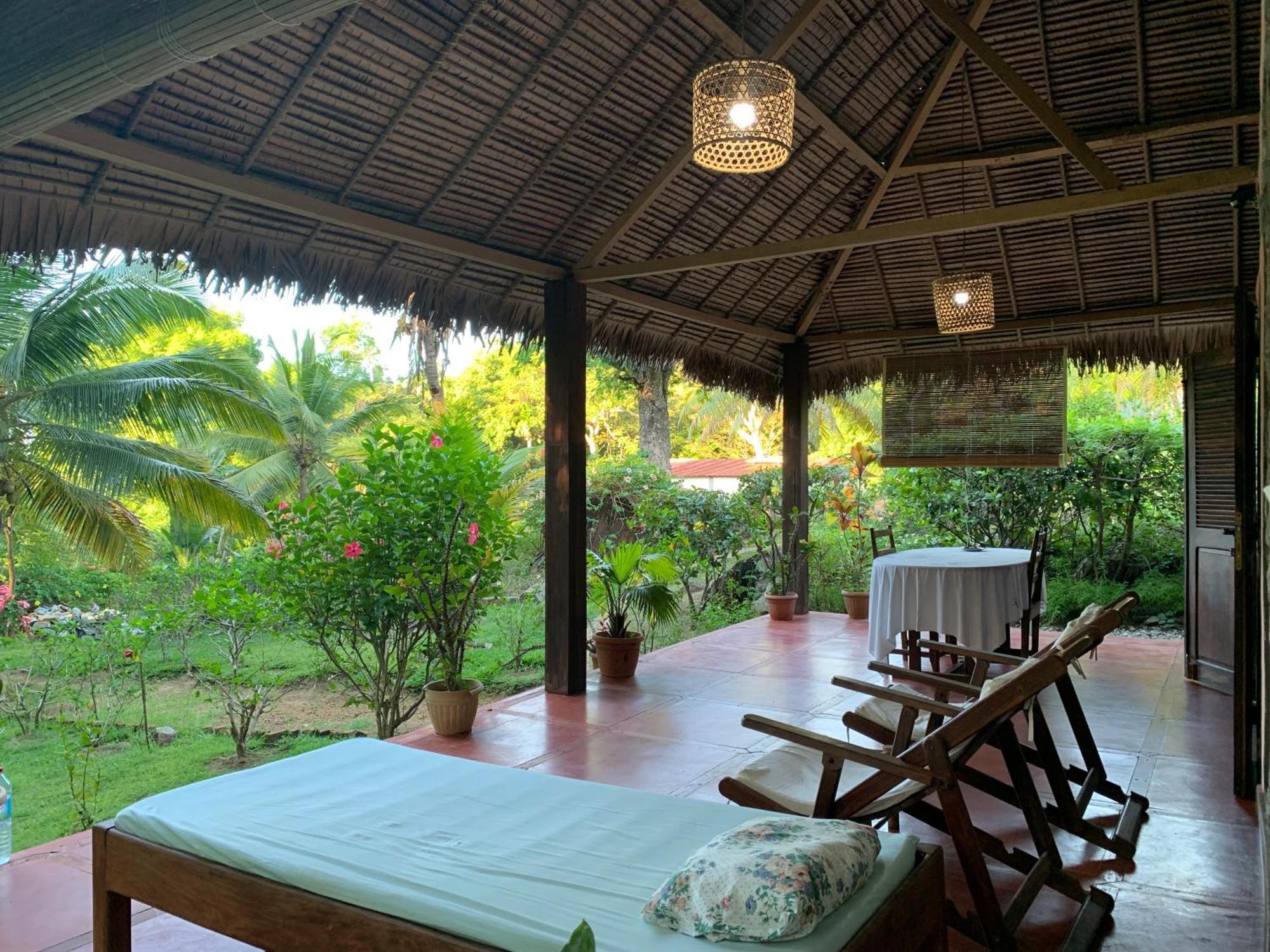 Bed and Breakfast Les Jardins D'Ankify Andimaka Екстер'єр фото