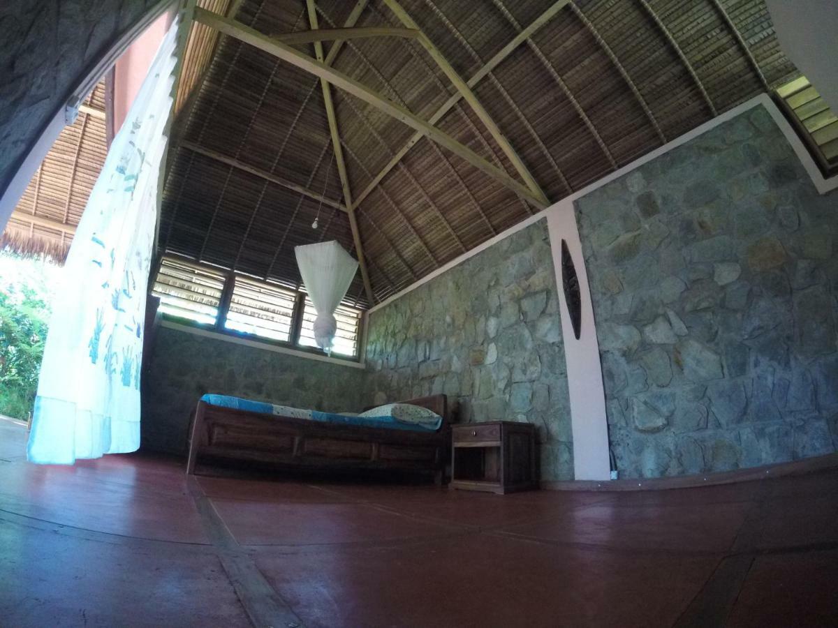 Bed and Breakfast Les Jardins D'Ankify Andimaka Екстер'єр фото
